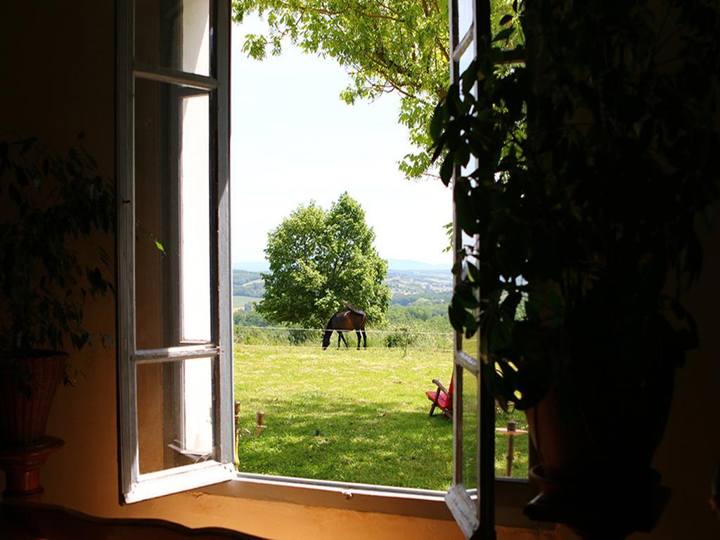 Hotel Au "Bon Endroit" Genebrieres Exteriér fotografie